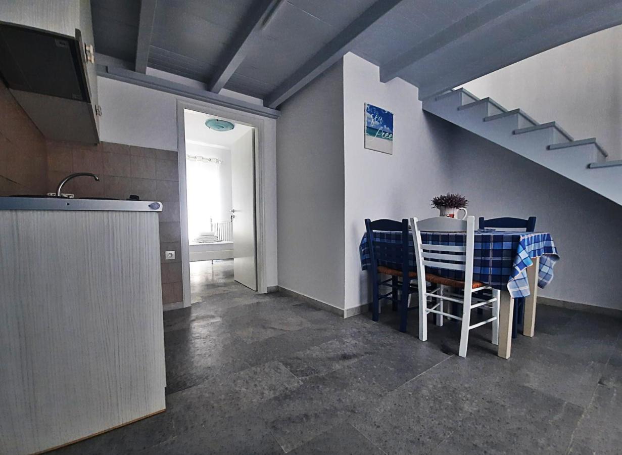 Blue In Naxos Hotel Naxos City Bagian luar foto
