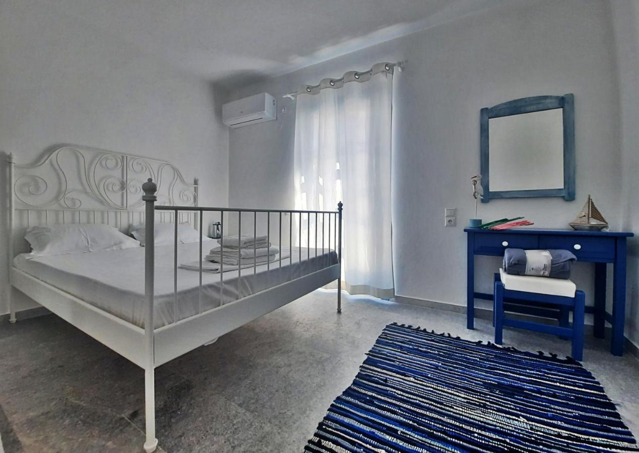 Blue In Naxos Hotel Naxos City Bagian luar foto