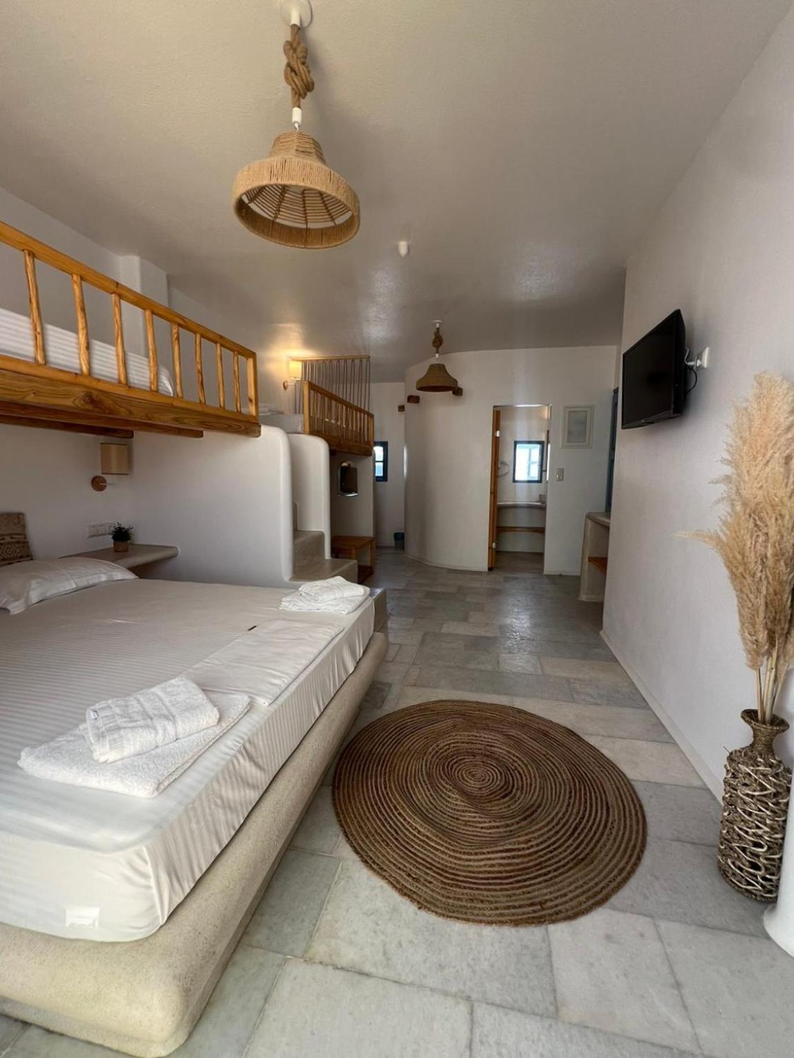 Blue In Naxos Hotel Naxos City Bagian luar foto