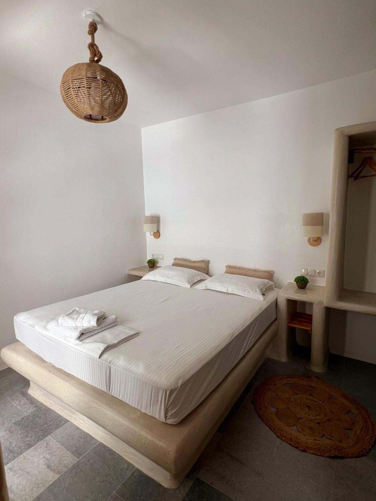 Blue In Naxos Hotel Naxos City Bagian luar foto